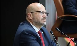 Küçük: "Gelecek inanan, çalışan ve asla vazgeçmeyen gençlerle kurulacak"