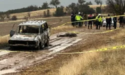 Yanmış araçta bulunan cesetin pazardan beri kayıp olan kişiye ait olduğu tahmin ediliyor