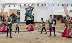 Özbekistan'da halk danslarından "Andican polkası" Guinness Rekorlar Kitabı'na girdi