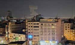 ABD ordusu İran'a hava saldırıları düzenlediğini duyurdu