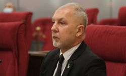 Akpınar: "Bayrak taşıyıcı milli hava yolu projesi, öncelikli stratejik hedeflerden biri olmalı"