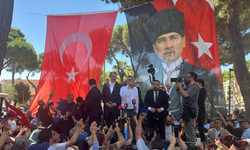 CHP Grup Başkanı Özel: "Biz partimizdeyiz ama yeni bir yürüyüşün, yeni bir yaklaşımın içindeyiz"