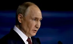 Putin, Ukrayna'nın askeri sanayisine saldırmaya devam edeceklerini bildirdi