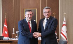 Erhürman Yılmaz'ı kabul etti... "Kıbrıs sorunundaki süreci Türkiye Cumhuriyeti ile uyum içerisinde yürütüyoruz”