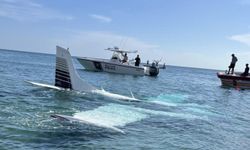 23 yaşındaki pilot arızalanan uçağı okyanusa indirdi