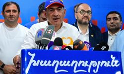 Ermenistan'da hükümetin istifasının ardından Paşinyan, yeniden başbakan olarak atandı