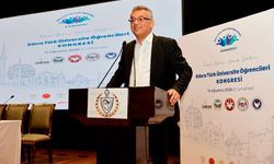 Erhürman: “Asıl marifet gençlerin ülkelerinde kalmak veya ülkelerine geri dönmek istemelerinin koşullarını yaratmak”