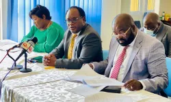 Zambiya’da oy sayımı sürerken, muhalefetin önde gelen isimleri gözaltına alındı