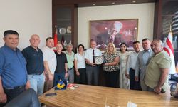 ADAKDER yönetiminden Başkan Fatma Çimen Tuğlu’ya ziyaret…