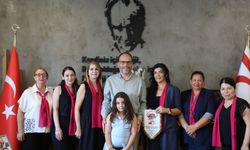Larnaka Türk Kadınlar Birliği Derneği İskele Belediye Başkanı Sadıkoğlu’nu ziyaret etti