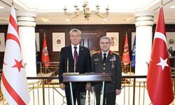 Başbakan Üstel TC Genelkurmay Başkanı Orgeneral Bayraktaroğlu ile görüştü