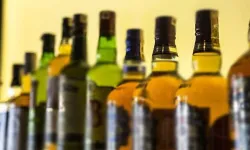 Brüksel'de kamuya açık alanlarda alkol tüketimi yasağı 4 yıl uzatıldı