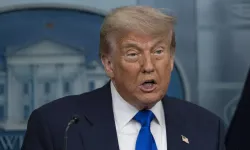 Trump, İran'ın misilleme yapması halinde "daha büyük" saldırılar düzenleyeceklerini açıkladı
