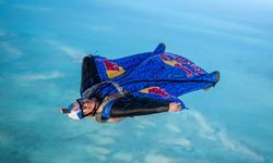 Gökyüzünde takım oyunu: Paraşüt formasyonu ve wingsuit şampiyonaları