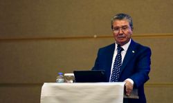 Üstel: “Kimsenin kuşkusu olmasın: Bu topraklarda bayrağımız inmeyecek, ezanımız susmayacak”