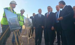 Üstel ve Yılmaz, Yeni Lefkoşa Hastanesi inşaat alanında incelemelerde bulundu