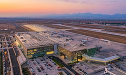 Ercan Havalimanı’nda RWY 11R/29L pistinde lastik izi temizleme çalışması yapılacak