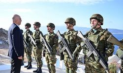 Yunanistan tasarruf için 187 kışlayı kapatmayı planlıyor