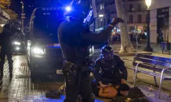 Barselona'daki şiddet olaylarında yaklaşık 100 kişi gözaltına alındı