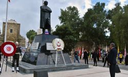 29 Ekim Cumhuriyet Bayramı... Lefkoşa Atatürk Anıtı'nda tören düzenlendi