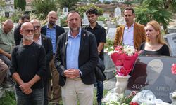 TDP, Sonay Adem’i kabri başında andı: “Yolumuza ışık tutmaya devam ediyor”