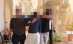 Lefkoşa’da seyyar büfeden yiyecek ve içecek sirkatı: 2 tutuklu
