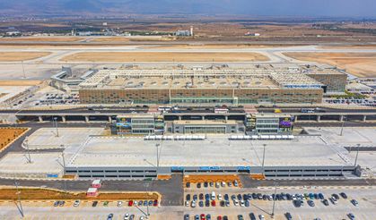 Hava Trafik Kontrolörleri Ercan’da grev başlattı, uçuşlar durdu