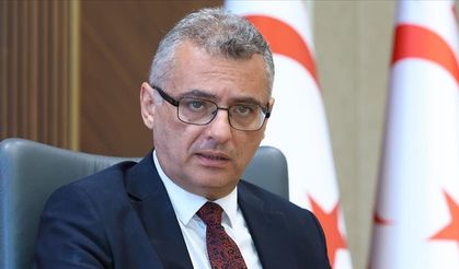 Erhürman: “Ciddiyetle ve kararlılıkla yoluma devam ediyorum”