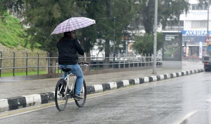 Bayram tatili bereketli yağmurlarla başladı… Ramazan Bayramı’nın ardından da bol yağışlı bir hafta bekleniyor
