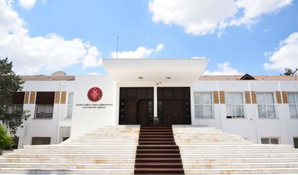 Başbakanlığa bağlı bazı kurumlar eski Meclis binasına taşınıyor