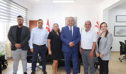 Sucuoğlu: "Muhtarlar, postaların kırsaldaki vatandaşlara ulaştırılmasına destek olacak"