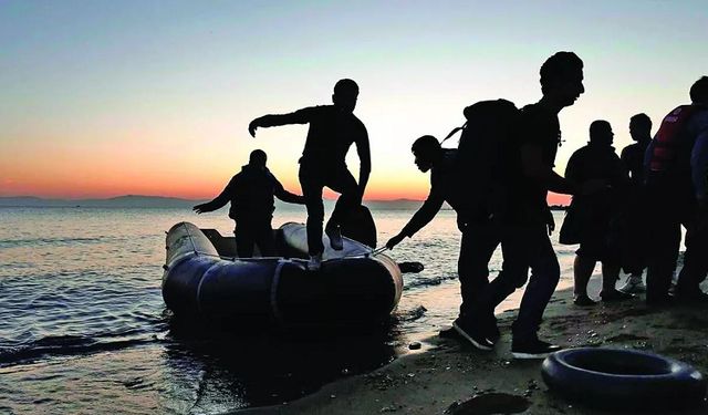 İtalya'da Göçmen Merkezindeki Patlamada 31 Kişi Yaralandı