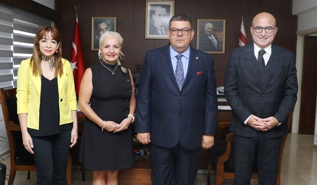 Maliye Bakanı Berova, KİÜ Heyetini Kabul Etti
