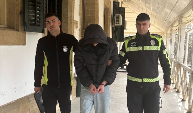 Gönyeli'de meydana gelen bıçaklı saldırı olayının zanlısı mahkemeye çıkarıldı!