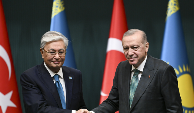 Türkiye ile Kazakistan arasında 20 anlaşma imzalandı