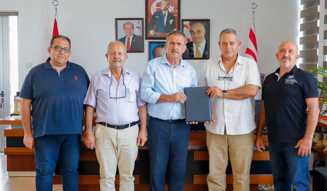 Gazimağusa Belediyesi, İsmet İnönü Bulvarı asfaltlama ve otopark projesi için protokol imzaladı