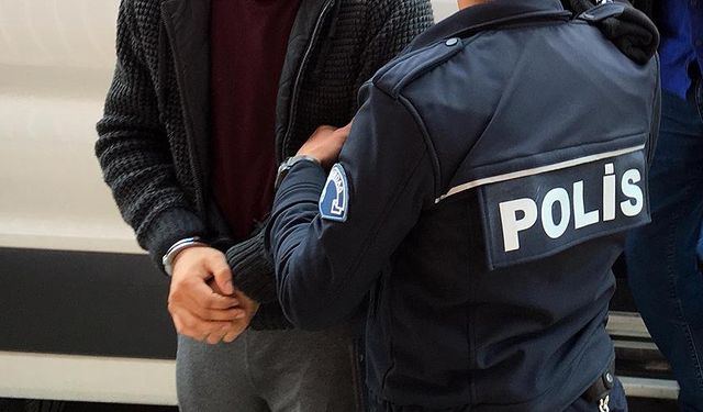 Beşiktaş ve Avcılar belediyelerine operasyon: Yedi gözaltı
