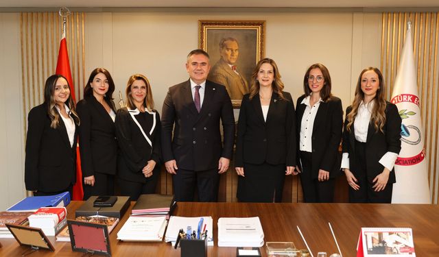 Kıbrıs Türk Eczacılar Birliği, Ankara’da temaslarda bulundu