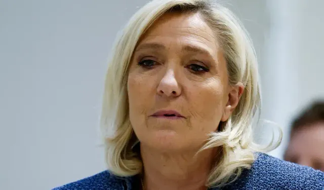 Fransa'da Danıştay, Le Pen'in il meclisi üyeliğinden men edilmesine ilişkin kararı onadı