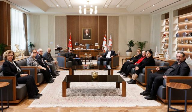 Cumhurbaşkanı Tufan Erhürman, Kıbrıs Türk Engelliler Federasyonu yetkililerini kabul etti