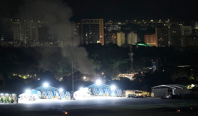 ABD'den Venezuela'ya hava saldırıları: Devlet Başkanı Maduro OHAL ilan etti