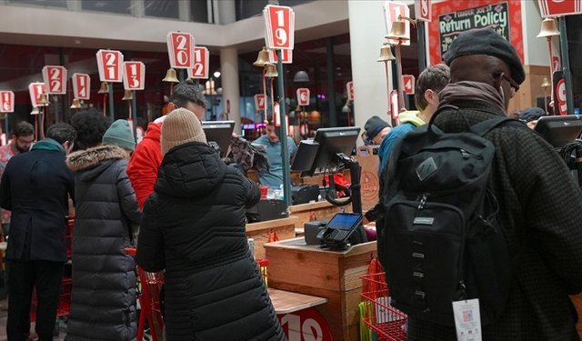 ABD'de tüketici güveni 2014'ten bu yana en düşük seviyeye geriledi