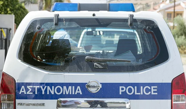 Güney Kıbrıs’ta bir Azerbaycan, bir de Estonya vatandaşı terör şüphesiyle tutuklandı