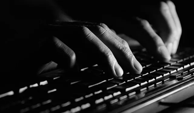 Güney Kıbrıs’ta siber saldırı alarmı: Her 3 kişiden 1’i hedef oldu