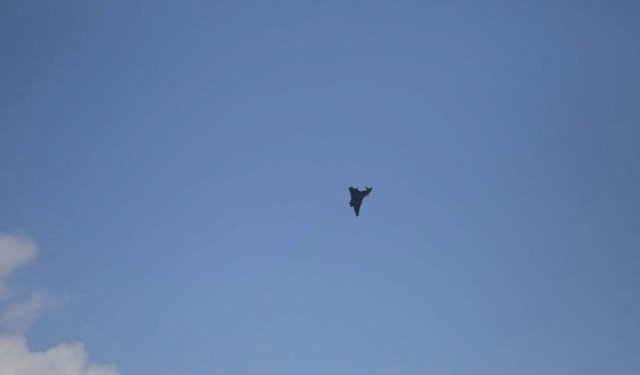 Ağrotur’da yeniden siren sesleri… uçakların havalandığı bildirildi