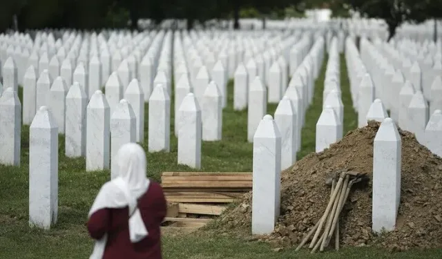 Srebrenitsa Soykırımı'nın 31. yılı düzenlenen programla anıldı