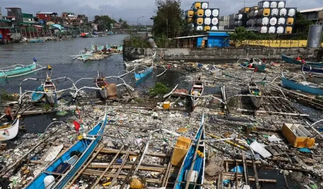 Filipinler'de Bavi Tayfunu ve muson nedeniyle 17 kişi hayatını kaybetti