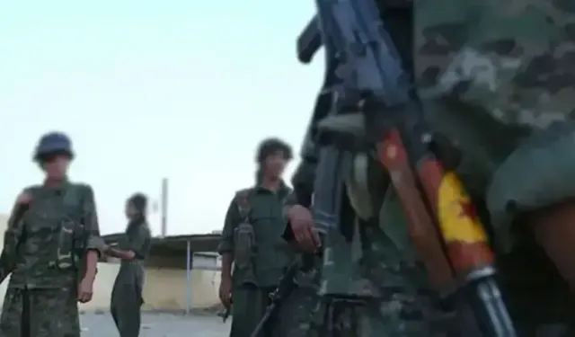 Fransa, terör örgütü YPG'nin kendini feshettiğini açıkladığı Suriye'deki gelişmelerden memnun