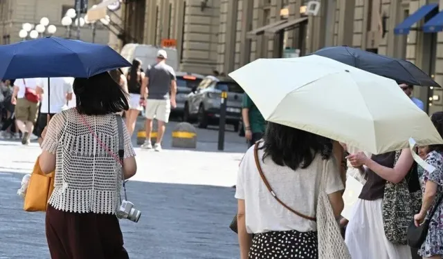 İtalya'da aşırı sıcak sebebiyle 9 kentte "kırmızı alarm" verildi