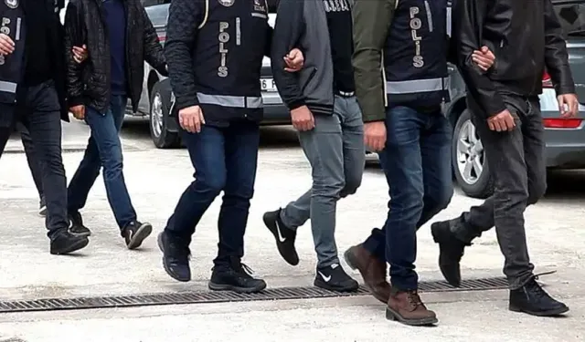İstanbul merkezli "usulsüz vatandaşlık" operasyonunu: 73 gözaltı, 30 şirkete kayyum